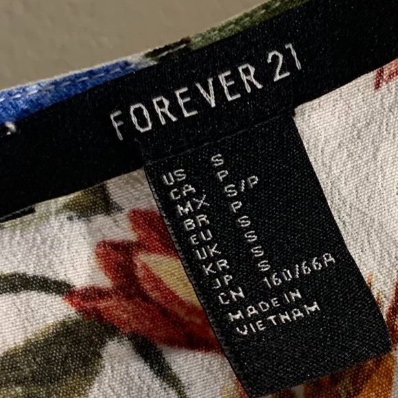 floral forever 21 romper - Picture 4 of 4